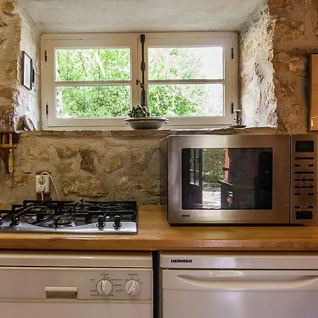 Farmhouse In Cybranet With Private Garden