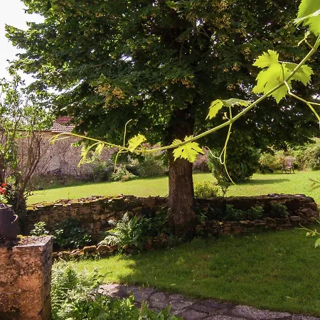 Farmhouse In Cybranet With Private Garden